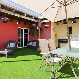 Blanca Tenerife - Private - Terrace And Bbq, 5 Minutes From The And Airport , San Isidro (Tenerife) España